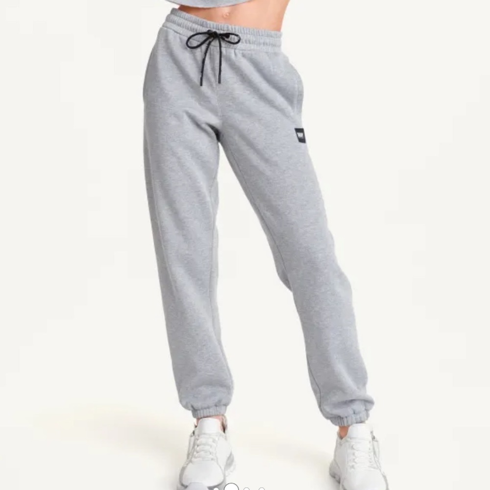 DKNY sparkle fleece highwaisted joggers